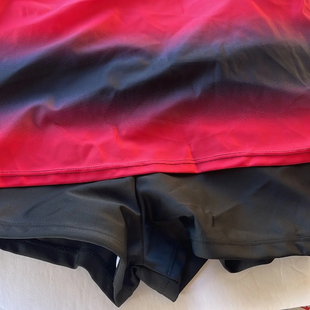 Tankini with a boy shorts - Picture 2 of 10